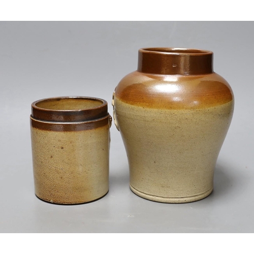 368 - Two 19th century salt glazed stoneware storage jars, with Royal coat of arms sprigging, Tallest 18cm... 