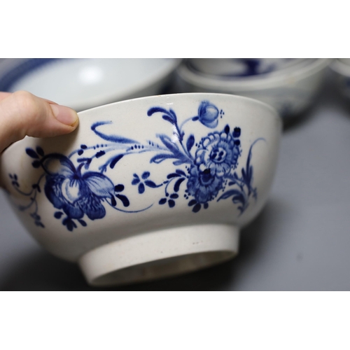 415 - A group of late 18th century Liverpool porcelain blue and white bowls, largest 21 cm, Worcester bowl... 