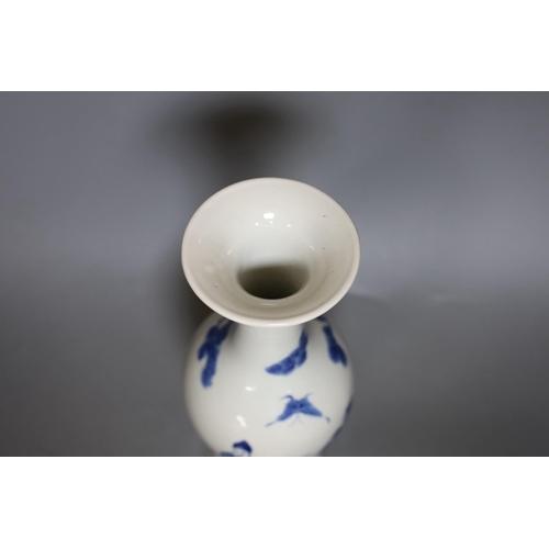 427 - A 19th century Chinese blue and white vase, 30cm