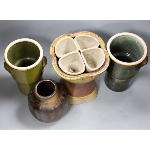 478 - A group of studio pottery vases and a planter (4)