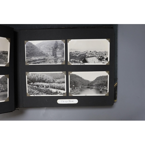 483 - Four various photograph albums, including two albums of Bangkok to Japan in 1935, early 20th century... 