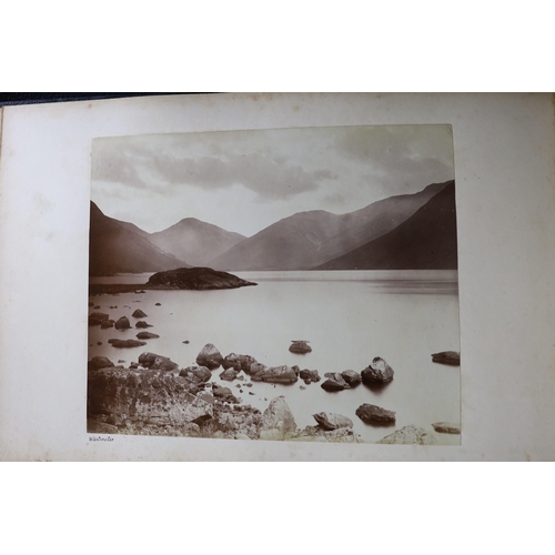 483 - Four various photograph albums, including two albums of Bangkok to Japan in 1935, early 20th century... 