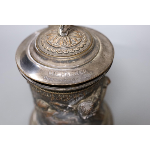 514 - A Victorian silver plated biscuit barrel, engraved name to lid, 26cm