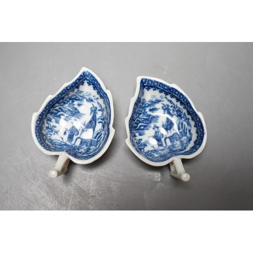 528 - Two Caughley fisherman pattern blue and white pickle leaf dishes, c.1780, one with S mark, 7.5 cm lo... 