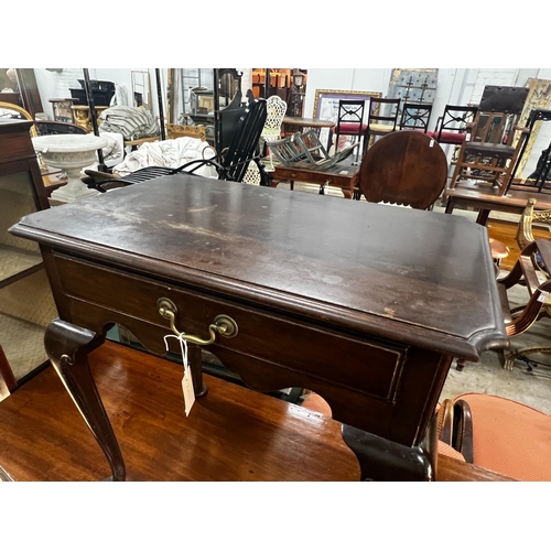 1019 - An 18th century style mahogany side table, width 69cm, depth 43cm, height 69cm