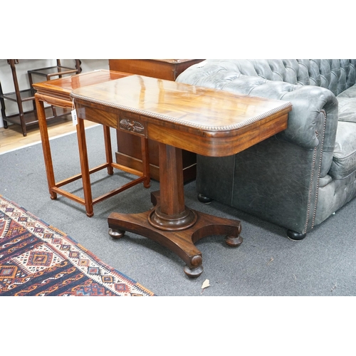 1037 - A Regency Gonçalo Alves rectangular folding card table, width 90cm, depth 45cm, height 73cm