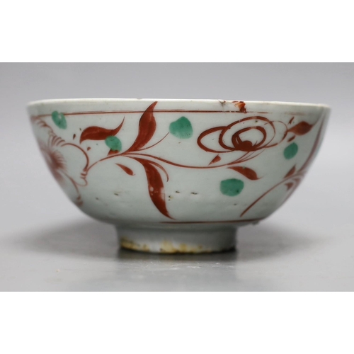 1257 - A Chinese Swatow enamelled bowl, Zhangzhou kilns, 17th century, 19.5cms diameter Provenance- collect... 