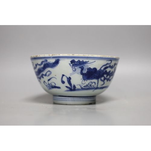 1263 - A Chinese blue and white phoenix deep bowl, 17th century, 15.5cm Provenance- collected by the vend... 