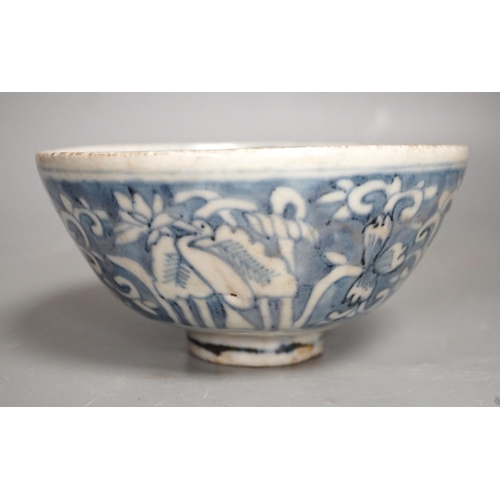 1327 - A Chinese late Ming blue and white egret and Lotus bowl, Zhangzhou kilns, 14.7cm Provenance- colle... 