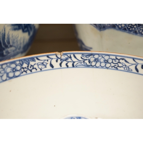 1373 - A selection of 18th century blue and white Chinese export bowls and dishes, largest 31cm diameter... 