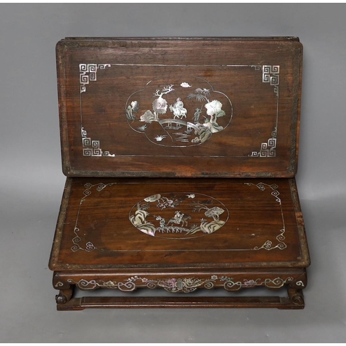 1419 - A pair of Chinese hongmu and mother of pearl inlaid stands, 19th century, 31cm wide