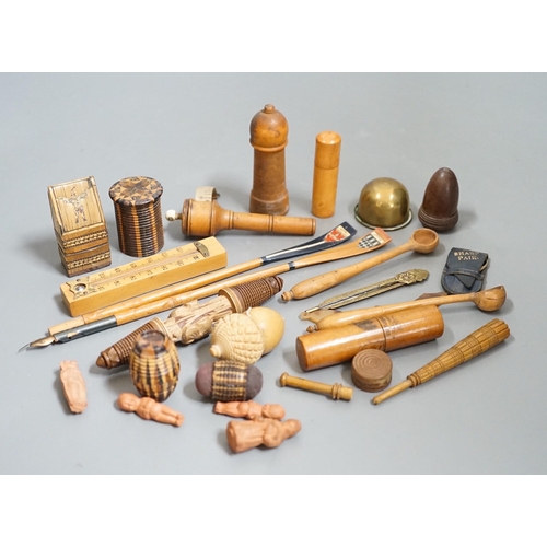 1517 - A quantity of various treen items including Tunbridge stickware items etc