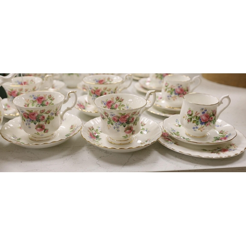 1537 - A Royal Albert Moss Rose tea service