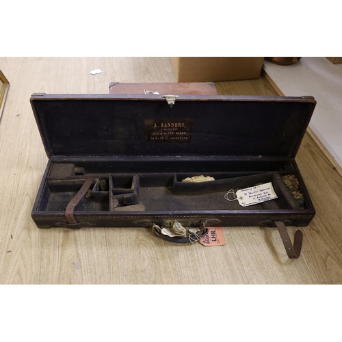 1542 - A 19th century leather cartridge magazine and a similar gun case (2)