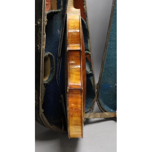 1562 - A late 19th century French Viola with 16in. back