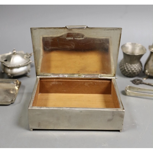 1818 - A George V silver mounted cigarette box, 11.5cm and other small sundry silver and plated items inclu... 