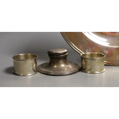 1839 - A modern silver armada dish by Carr's of Sheffield, 25.5cm, a similar set of four napkin rings and a... 