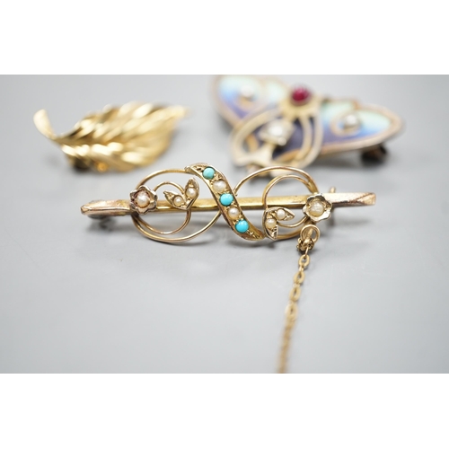 1891 - A continental Art Nouveau 900 gilt white metal, cabochon stone, seed pearl and enamel set brooch, 36... 