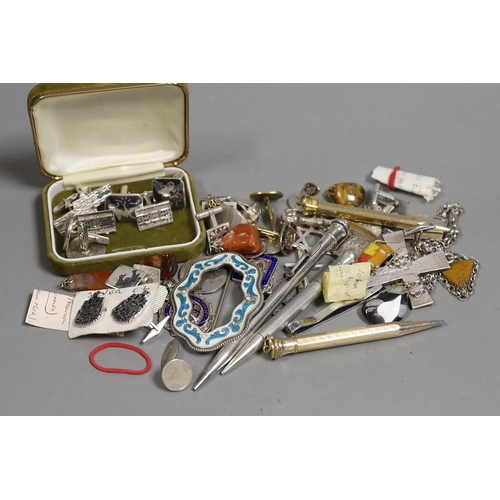 1953 - A group of mixed items including quartz pendants, a sterling and enamel brooch, 68mm, assorted pairs... 