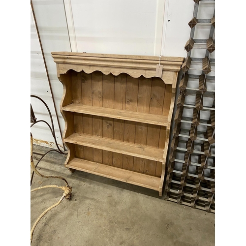 18 - A Victorian style pine plate rack, width 82cm, height 101cm