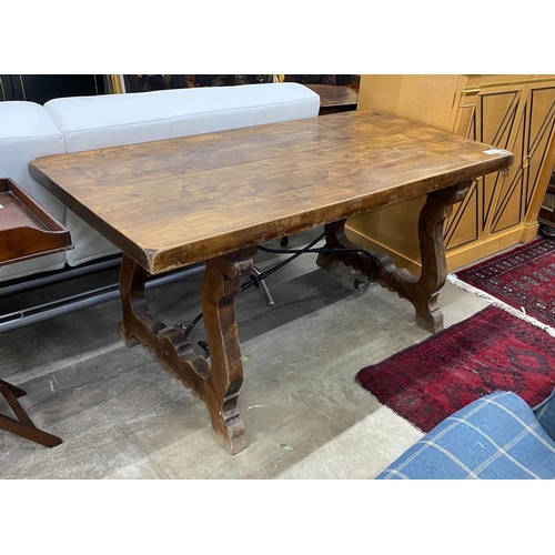 32 - An 18th century style Spanish rectangular walnut refectory table, length 160cm, depth 79cm, height 7... 