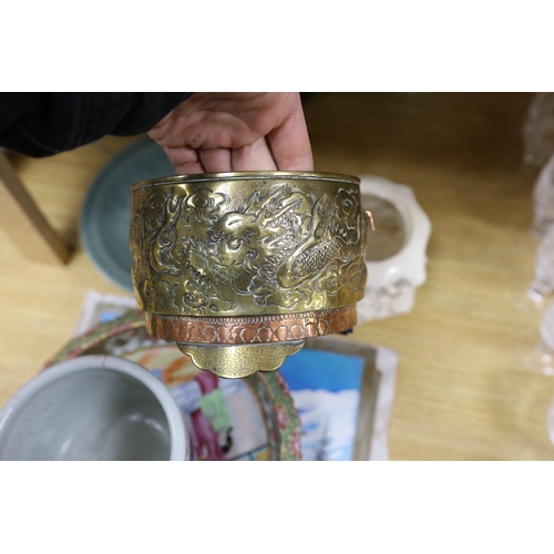 326 - A Chinese blue and white planter, 10cm tall, together with a crackle glaze planter, a Chinese copper... 