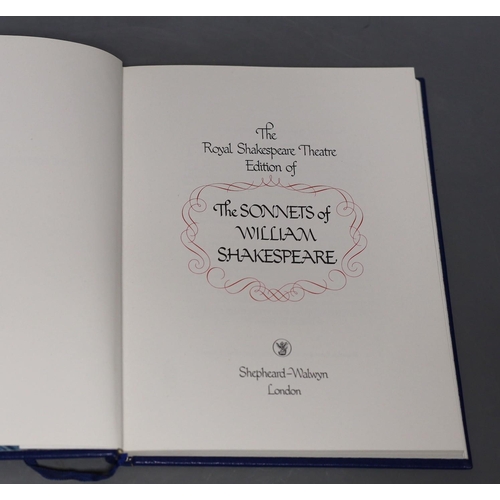 371 - ° ° Shakespeare, William - The Royal Shakespeare Theatre Edition of The Sonnets of William Shakespea... 