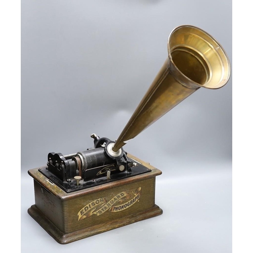 422 - An Edison standard phonograph with horn