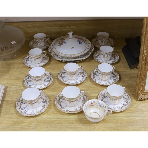 434 - A Davenport part teaset, Meissen muffin dish and a Spode plate