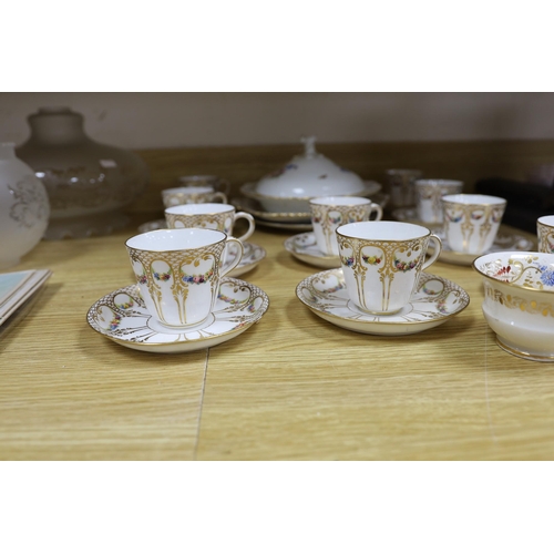 434 - A Davenport part teaset, Meissen muffin dish and a Spode plate