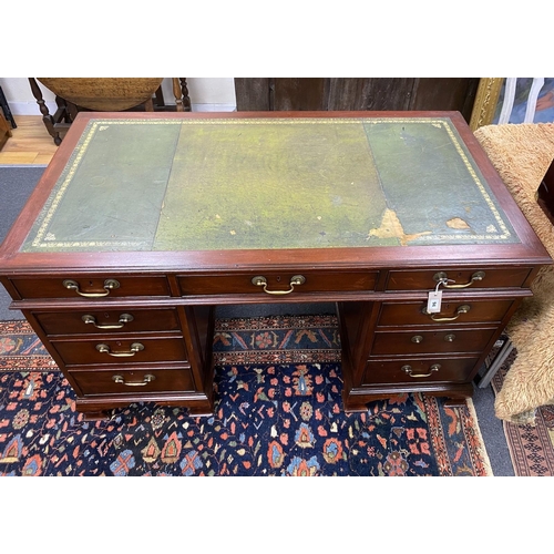 94 - A George III style mahogany pedestal desk, width 140cm, depth 78cm, height 80cm