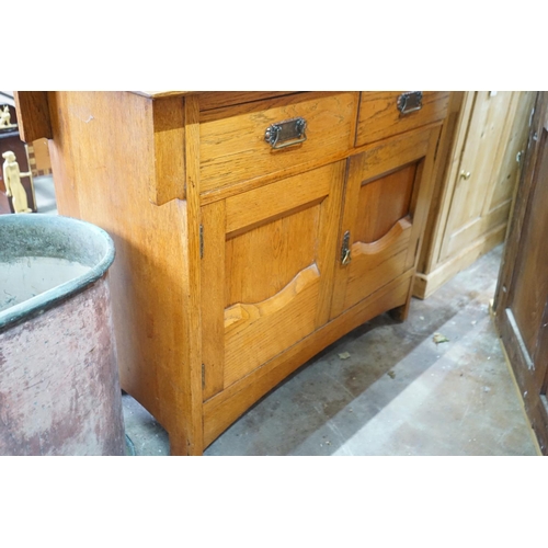 1002 - An Art Nouveau oak mirror back sideboard, length 122cm, depth 55cm, height 145cm