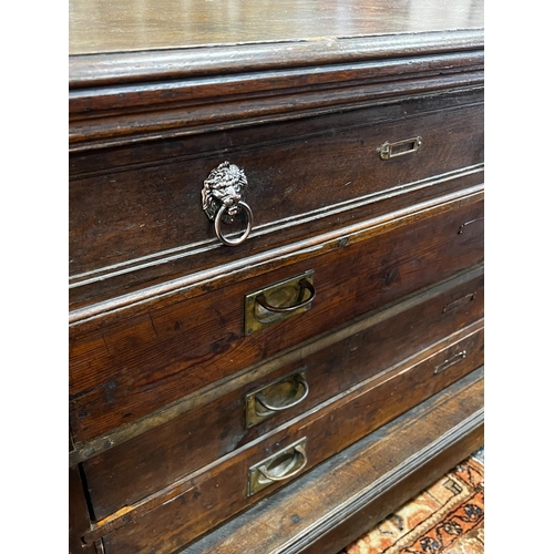 1007 - A 19th century French oak and pine commode, length 154cm, depth 66cm, height 97cm