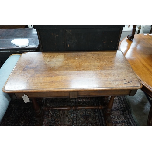 1078 - A Victorian mahogany two drawer centre table, width 99cm, depth 52cm, height 76cm.