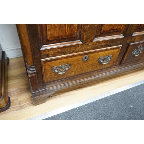 1113 - A George III mahogany banded oak mule chest, width 137cm, depth 55cm, height 85cm