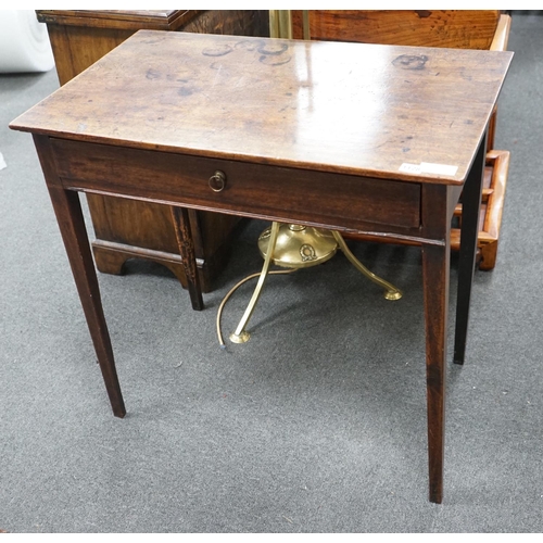 1128 - A George III provincial mahogany side table, 76cm width, depth 45cm, height 71cm