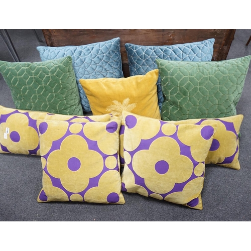 1142 - Ten assorted cushions two pairs in purple/gold velvetone pair gold with palm leavesone pair quilted ... 