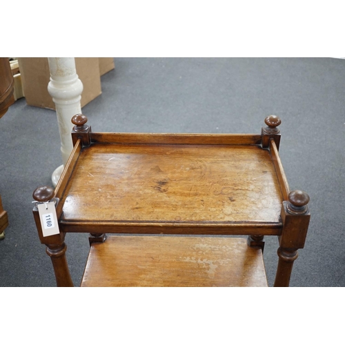 1160 - The upper part of a Victorian mahogany whatnot with galleried top, width 59cm, depth 39cm, height 83... 