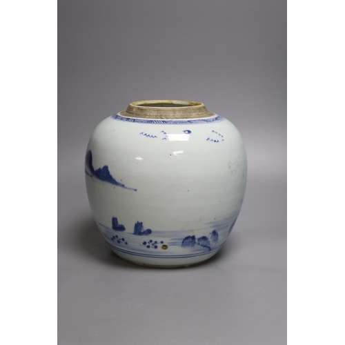 1285 - An 18th century Chinese blue and white jar, height 22cm