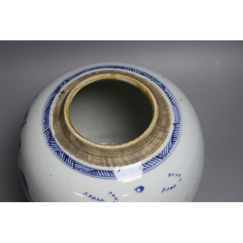 1285 - An 18th century Chinese blue and white jar, height 22cm