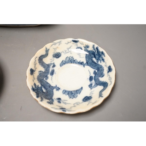 1373 - A group of 18th century and later Chinese ceramics  (4)