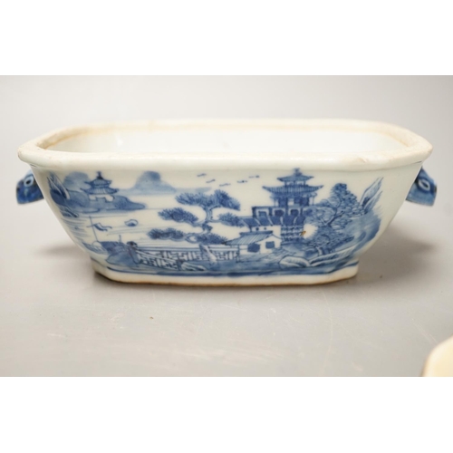 1373 - A group of 18th century and later Chinese ceramics  (4)