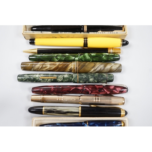 445 - Assorted fountain pens including Conway Stewart and Cartier ballpoint pen