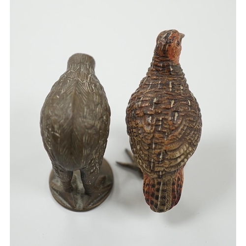 458 - A cold painted bronze model of a ptarmigan and a bronze model of a kiwi. Tallest 5.5cm