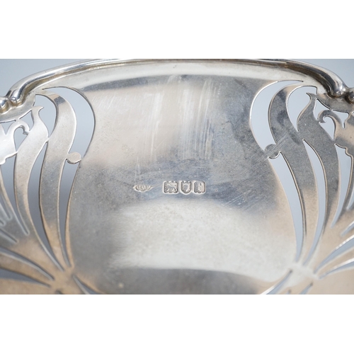 801 - An Edwardian Art Nouveau silver tazza, Sibray, Hall & Co Ltd, London, 1901, height 15cm, 17.5oz.... 