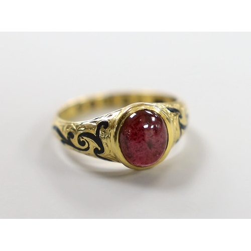 886 - A Victorian 18ct gold, cabochon garnet and black enamel set memorial ring, the shank interior inscri... 