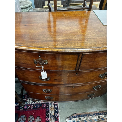 1044 - An early Victorian mahogany bow fronted chest of drawers, width 105cm, depth 53cm, height 105cm... 