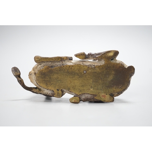 1259 - A Viennese cold-painted bronze model of a deer. 11cm wide