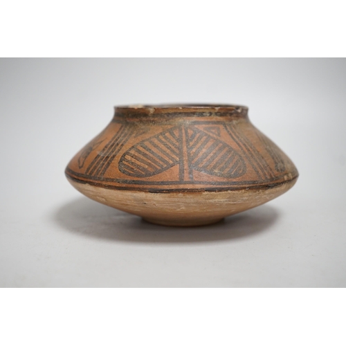 1367 - An Indus Valley Pottery bowl, 16cm diameter