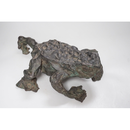 1396 - A large contemporary bronze model of a toad, 31cm long